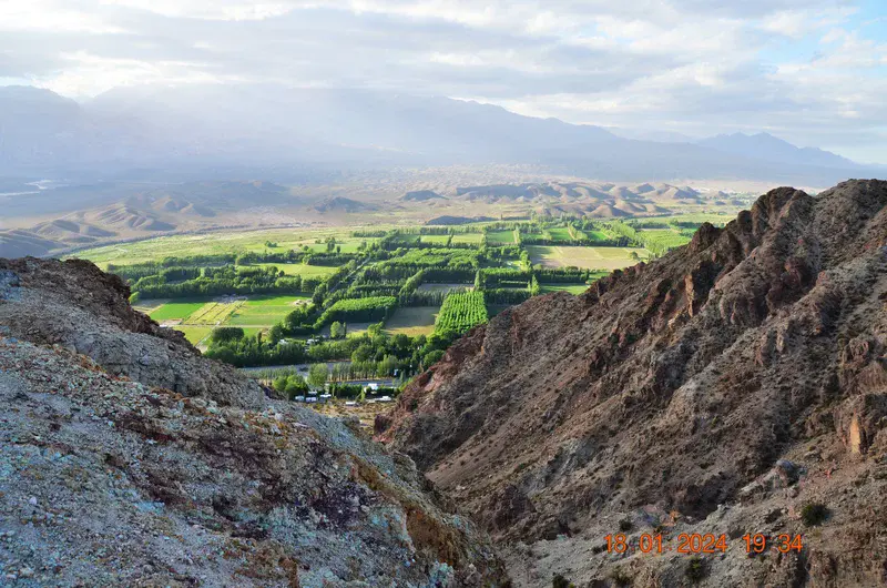 Vista panorámica del valle de Uspallata, Mendoza. Argentina