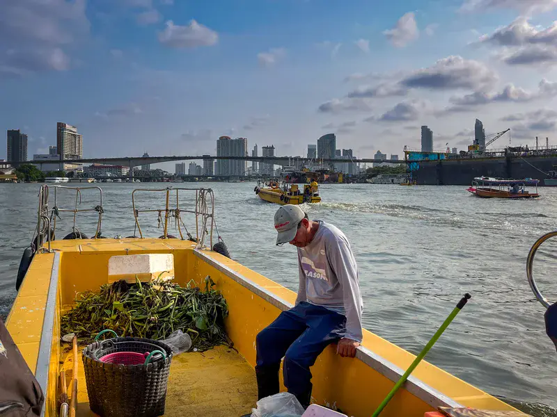 Plastic Hero on Chao Phraya River