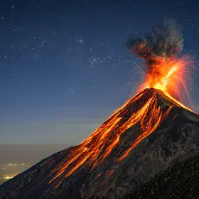 Chi Q'aq' - A Trinity of Light