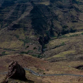 How to deal with nature: anthropogenic cross-cutting relationships
