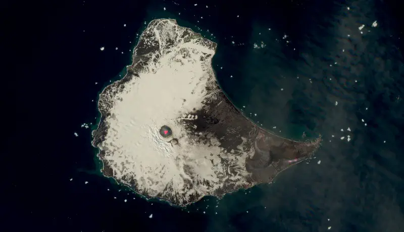 Christmas at the lava lake