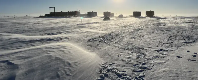 Antarctic Summer Breeze