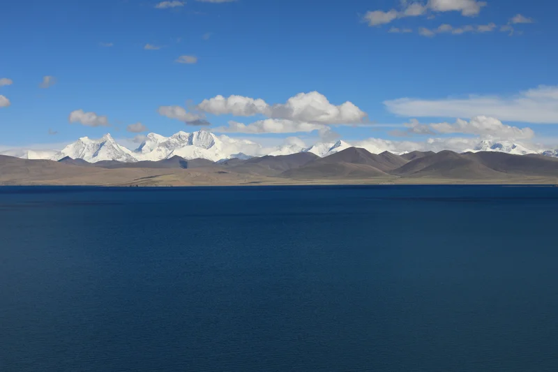 Pumo Yumco — The Sapphire Among the Himalayas