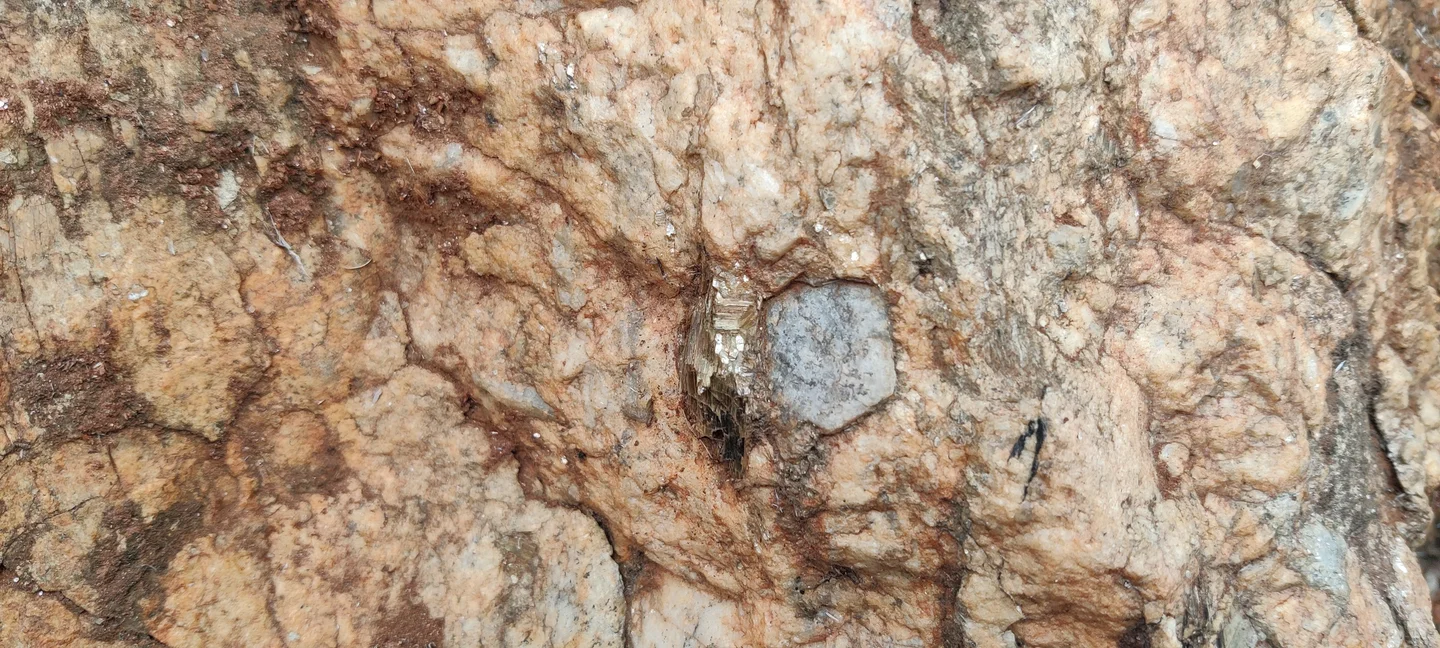 Beryllium mineral crystal